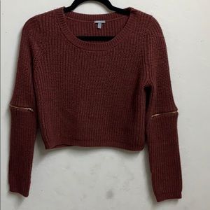 Sweater crop top